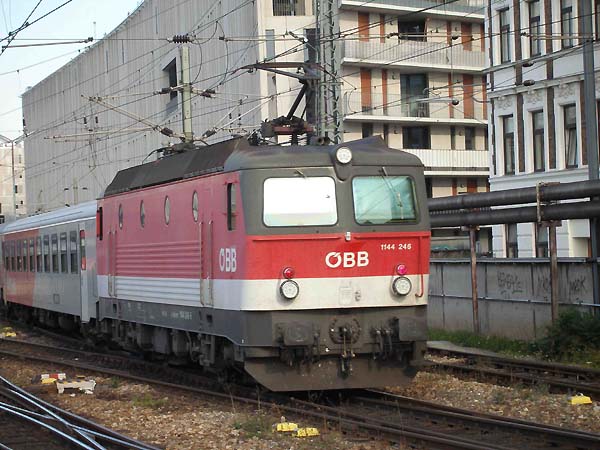 Bildergebnis für ÖBB 1144 246